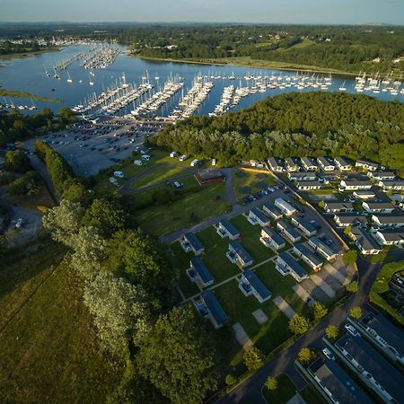 Mercury Yacht Harbour And Holiday Park Bursledon Luaran gambar