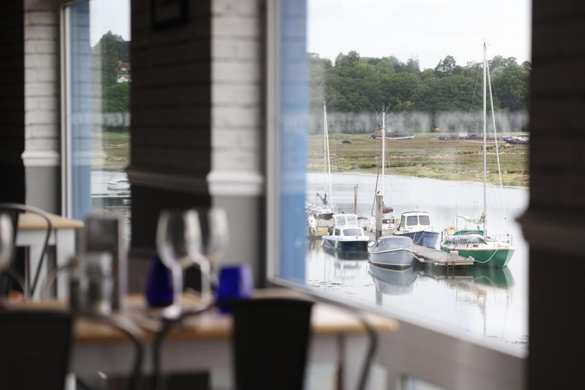 Mercury Yacht Harbour And Holiday Park Bursledon Luaran gambar