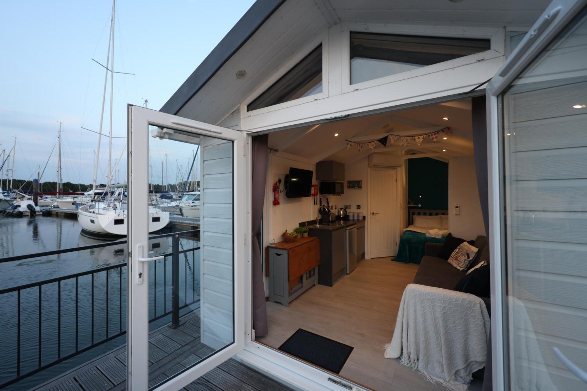 Mercury Yacht Harbour And Holiday Park Bursledon Luaran gambar