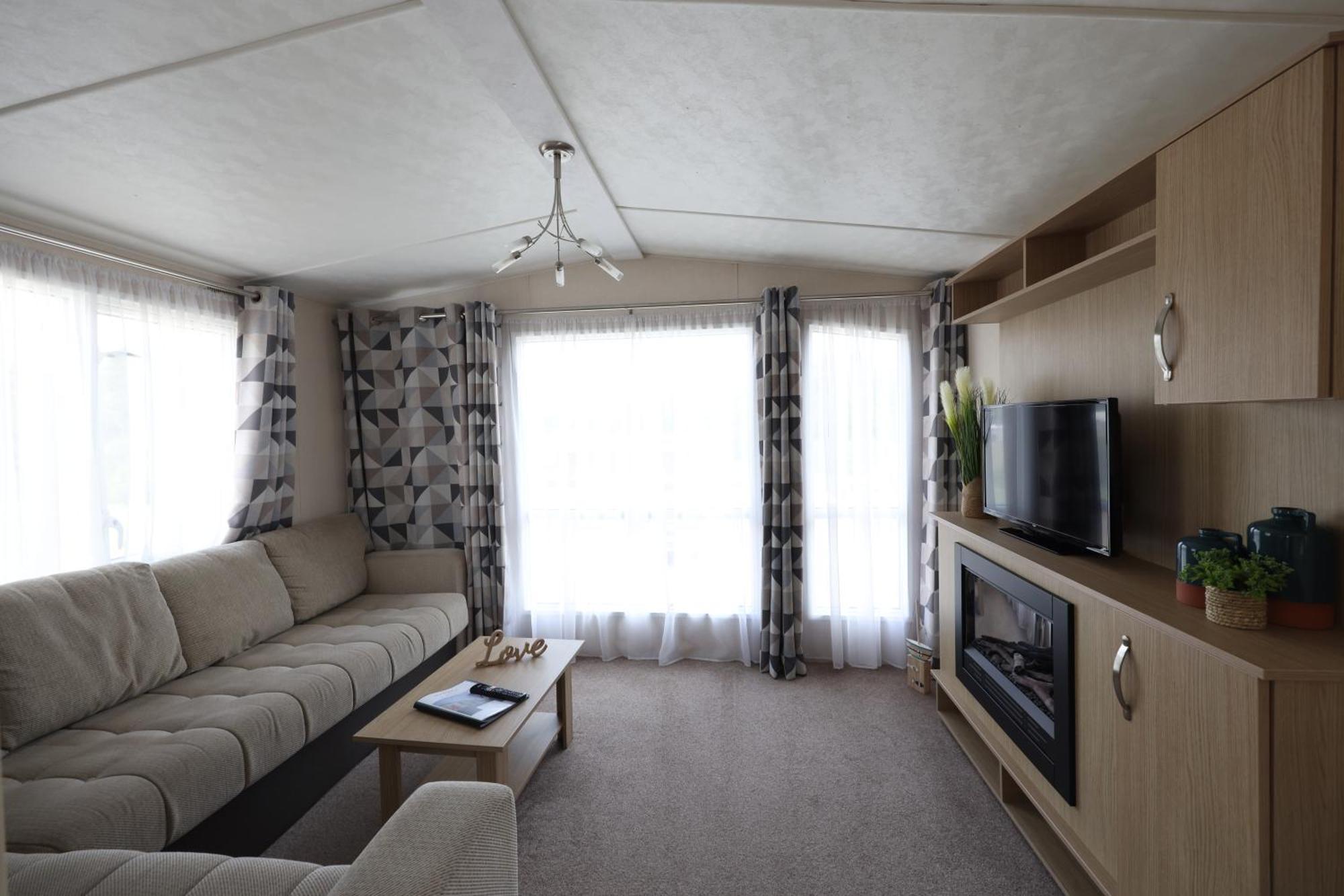 Mercury Yacht Harbour And Holiday Park Bursledon Luaran gambar